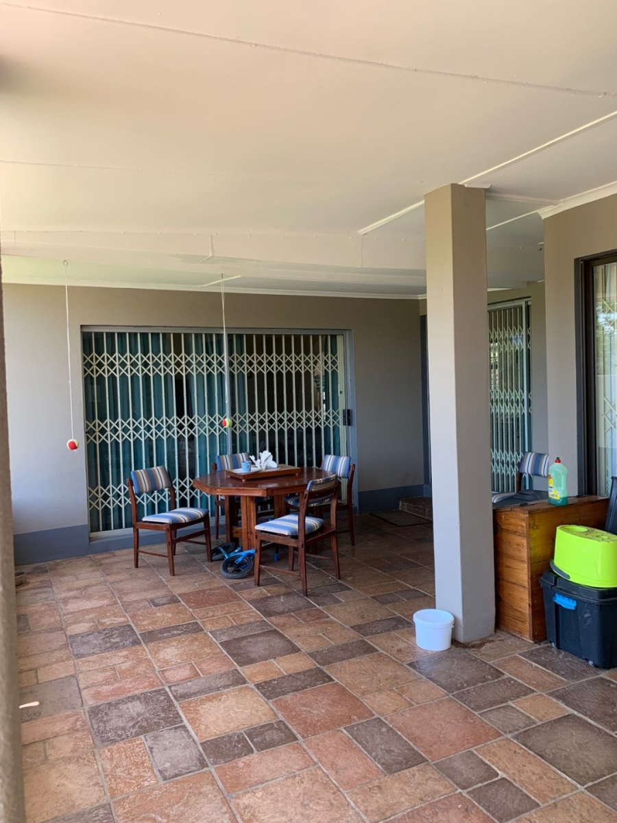 4 Bedroom Property for Sale in Dorchester Heights Eastern Cape